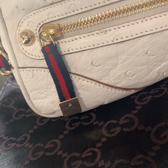 Gucci White Ostrich Leather Capri Bowler Handbag Signature Stripe Gold Hardware - Picture 6 of 16